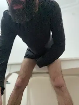 Addicted Avocado online show from 01.05.26