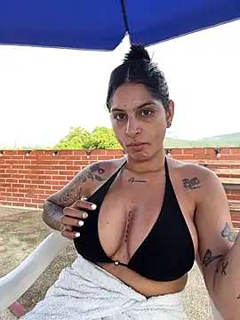 charlotte stevenss  online show from 02.08.26