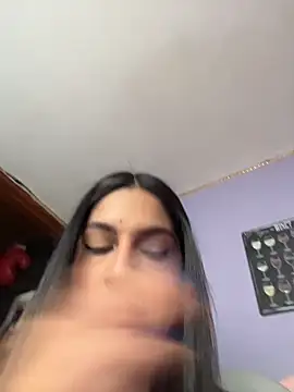 charlotte stevenss  online show from 02.13.26