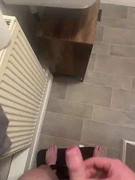 Averagematt1991 online show from 12.22.25