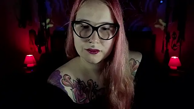Snapshot of Amanita__Pantherina chatting on 05.19.26 Amanita Pantherina online show from 05.19.26