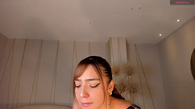 MariamRivera  online show from 01.30.25