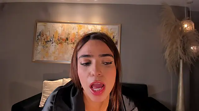 MariamRivera  online show from 02.11.25