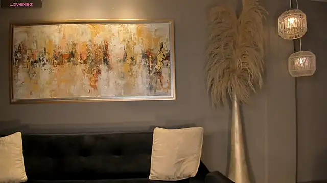 MariamRivera  online show from 02.20.25