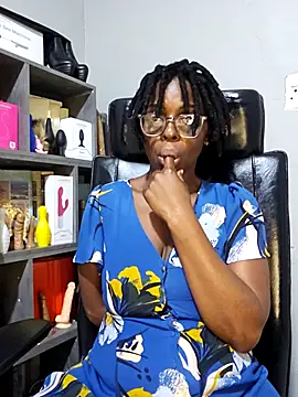 Snapshot of Shaniko89 chatting on 03.12.26 Shaniko89 online show from 03.12.26