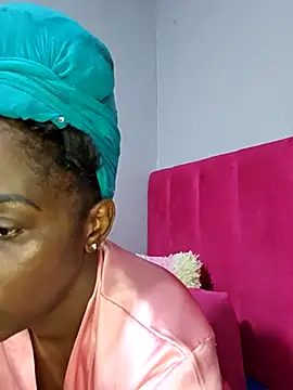 Snapshot of Shaniko89 chatting on 04.13.26 Shaniko89 online show from 04.13.26