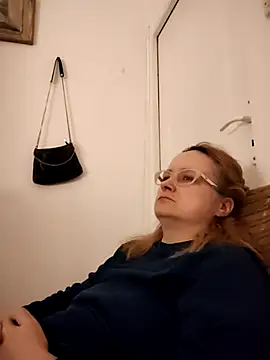 Snapshot of She-devilx chatting on 01.18.26 She-devilx online show from 01.18.26