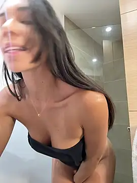 EllaSanz  online show from 02.23.25