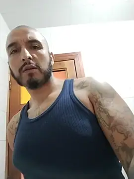 KenllyH online show from 12.15.25