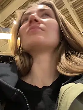 ValenciaShock online show from 12.13.24