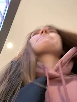 ValenciaShock online show from 01.10.25