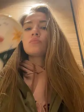 ValenciaShock online show from 01.25.25