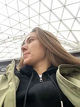 ValenciaShock online show from 02.14.25