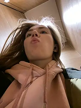 ValenciaShock online show from 02.20.25