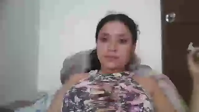 Snapshot of TamaraNauthy chatting on 01.18.25 TamaraNauthy online show from 01.18.25