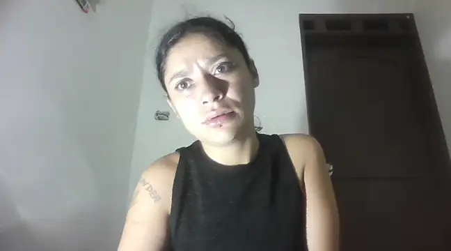 Snapshot of TamaraNauthy chatting on 02.22.25 TamaraNauthy online show from 02.22.25