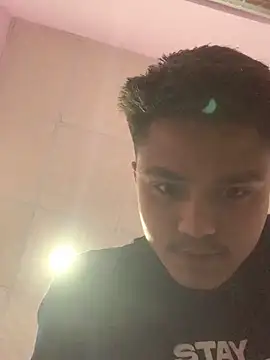 Hullax online show from 03.21.26