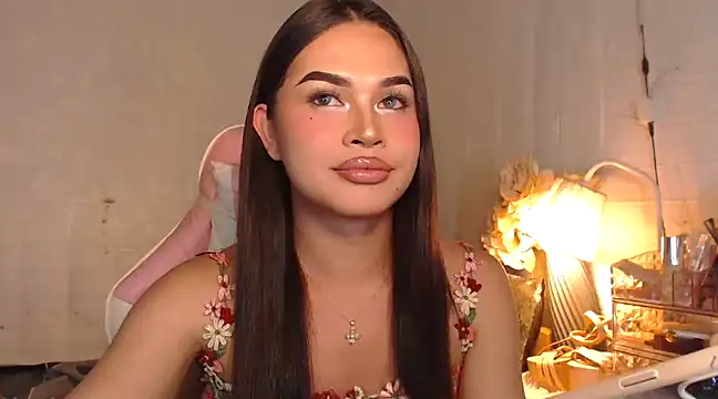 Snapshot of Ashely_Lewis chatting on 01.12.25 Ashely Lewis online show from 01.12.25