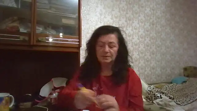 GypsiQueen2 online show from 10.13.25