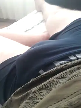 Snapshot of Nirvana-- chatting on 01.18.26 Nirvana-- online show from 01.18.26