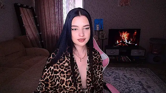   Malika   online show from 04.10.26