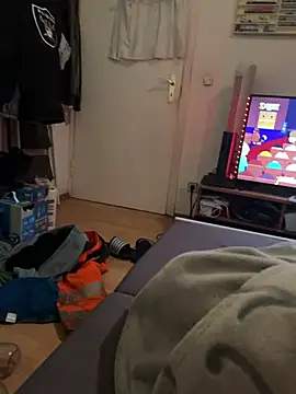 Snapshot of David19932908 chatting on 12.09.24 David19932908 online show from 12.09.24