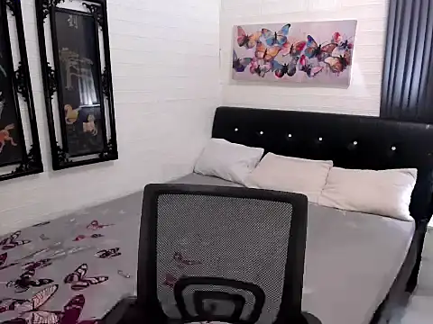 Snapshot of Yesha_harper chatting on 09.14.25 Yesha harper online show from 09.14.25