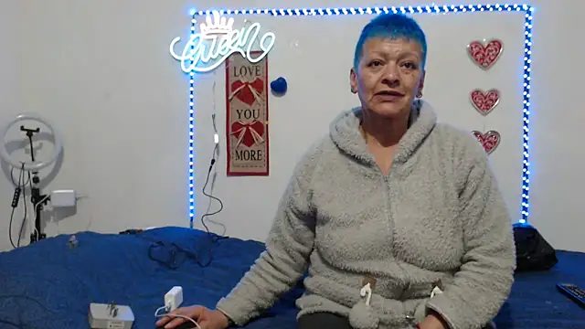 Snapshot of loquitaqueen011 chatting on 03.12.25 loquitaqueen011 online show from 03.12.25
