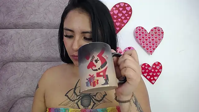 Jessica-Kraftt online show from 02.27.25