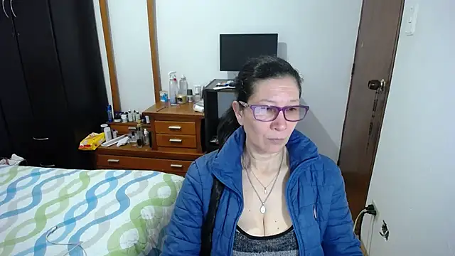 Snapshot of latin49 chatting on 09.12.25 latin49 online show from 09.12.25