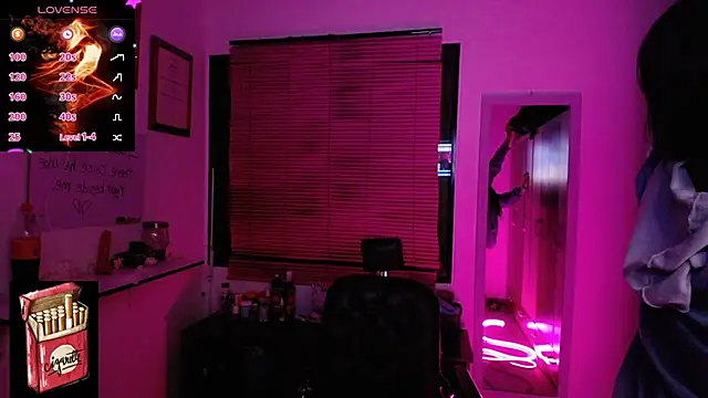 Snapshot of Misslana_wn1 chatting on 11.05.25 Misslana wn1 online show from 11.05.25