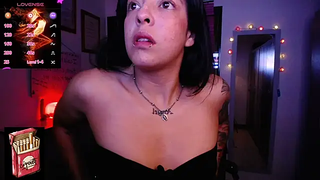 Snapshot of Misslana_wn1 chatting on 11.24.25 Misslana wn1 online show from 11.24.25