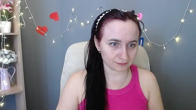 NinaFlawlees online show from 07.29.26