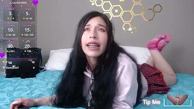 Snapshot of adriscute chatting on 01.10.25 adriscute online show from 01.10.25