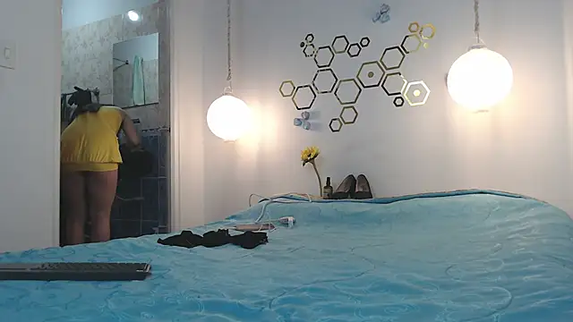 Snapshot of adriscute chatting on 03.09.25 adriscute online show from 03.09.25