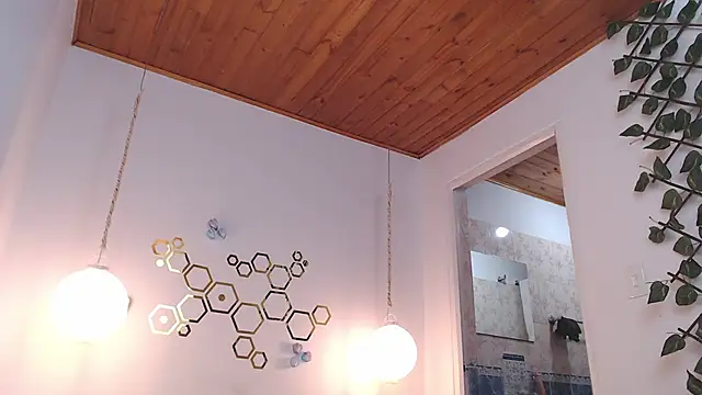 Snapshot of adriscute chatting on 03.17.25 adriscute online show from 03.17.25