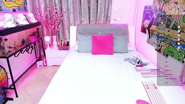 Snapshot of tattooBabyxxx chatting on 02.07.25 tattooBabyxxx online show from 02.07.25