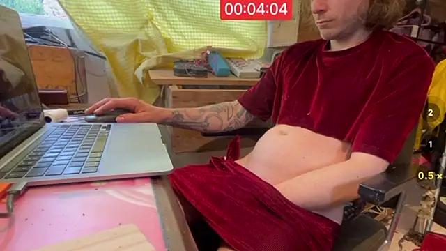 Snapshot of rexflexxx chatting on 09.27.25 rexflexxx online show from 09.27.25