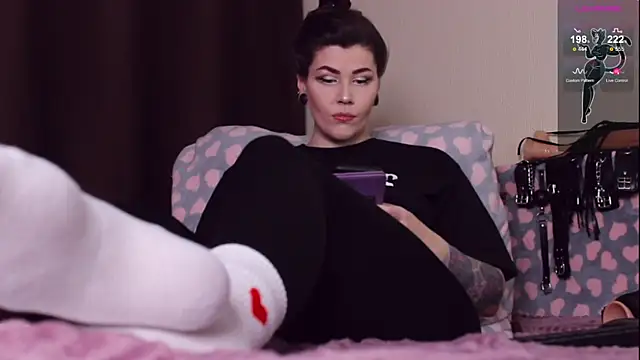 Luna Blake online show from 12.07.24