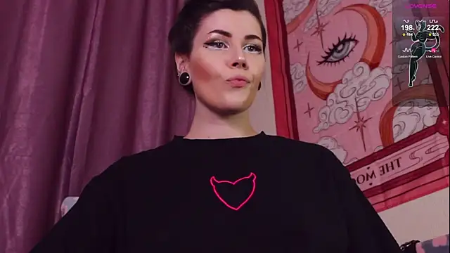 Luna Blake online show from 03.12.25