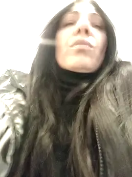 Snapshot of LeticiaWoods chatting on 02.07.25 LeticiaWoods online show from 02.07.25