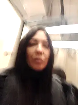 Snapshot of LeticiaWoods chatting on 02.13.25 LeticiaWoods online show from 02.13.25