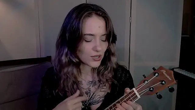 risha laas online show from 12.06.24