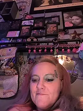 Snapshot of Justin81214 chatting on 03.15.26 Justin81214 online show from 03.15.26