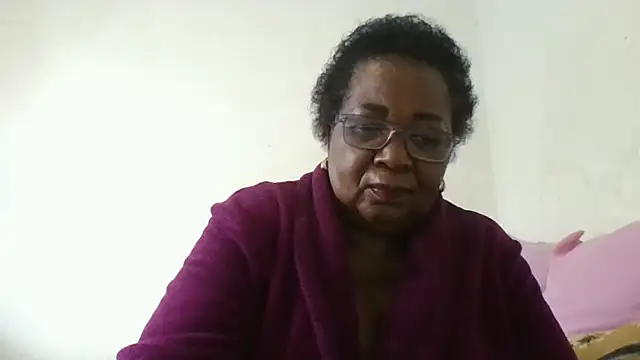 Snapshot of KinkyRicoSaisyours chatting on 05.16.26 KinkyRicoSaisyours online show from 05.16.26