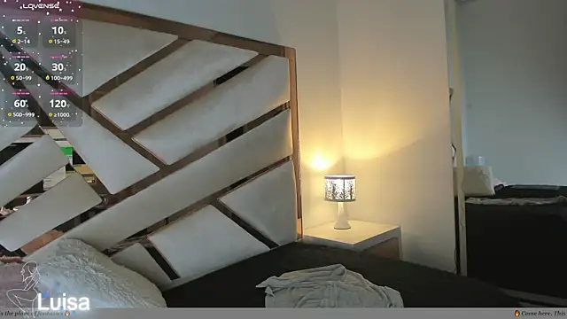 Naughty  Mom online show from 12.18.24