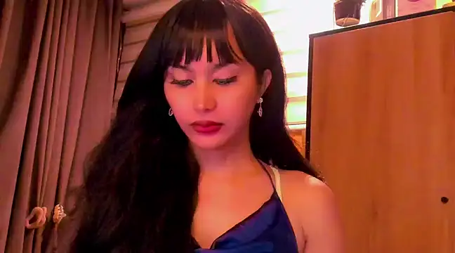 Snapshot of YOURCRISTINAS chatting on 01.22.25 YOURCRISTINAS online show from 01.22.25