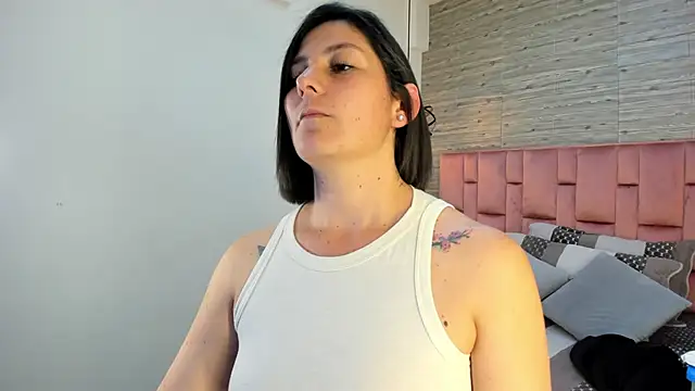 SarahDeyvis online show from 03.08.25