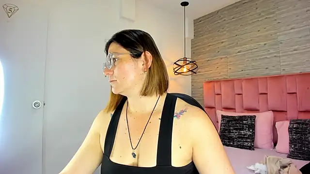 SarahDeyvis online show from 09.11.25