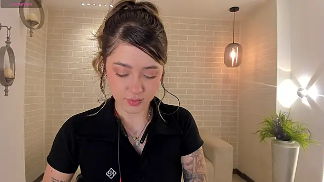 EveBensonX online show from 06.07.26
